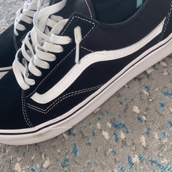 Black old school vans
